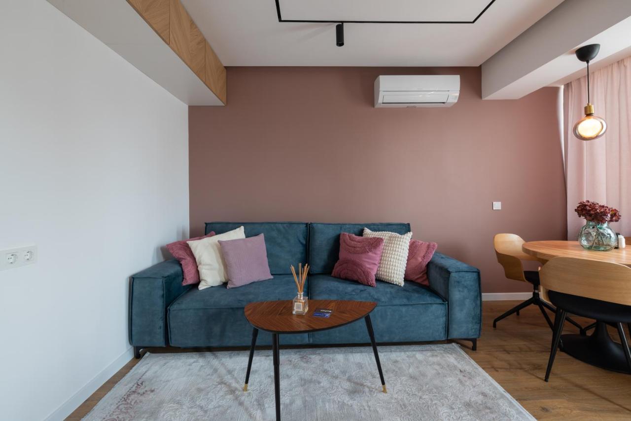 Opal Beachfront Apartment Varna Exterior photo